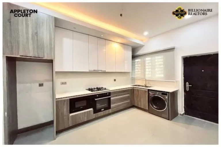 the kitchen of 3 bedroom in appleton court