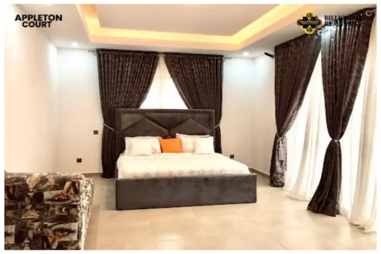 first bedroom of 3 bedroom in appleton court